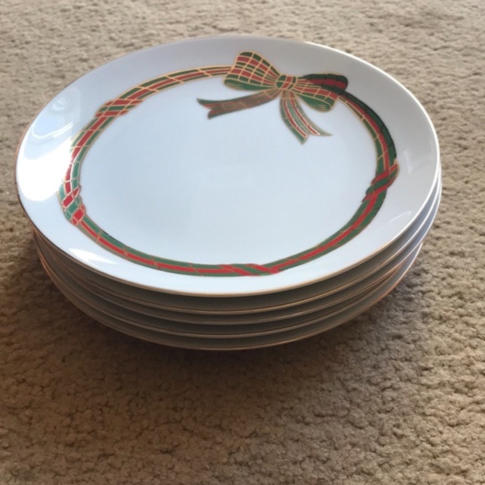 5 Vintage Lefton Desert Plates in Ribbonia Christmas Pattern